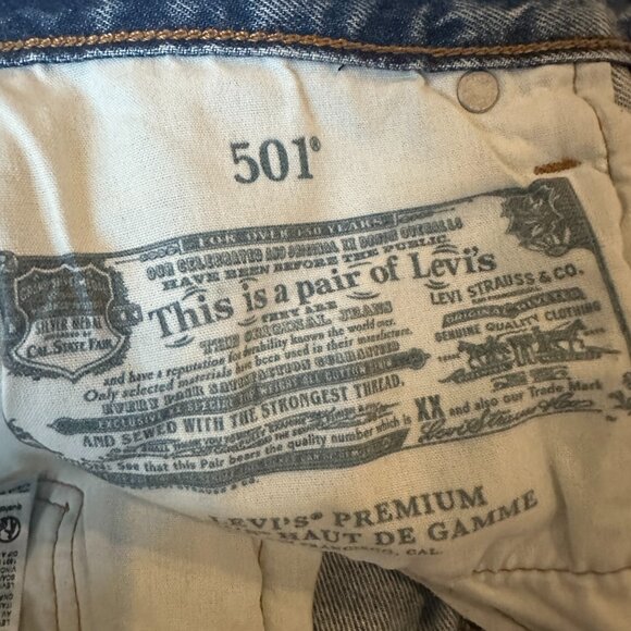 Levi's 501 90's Selvedge size 24 waist by 30 - Picture 3 of 6